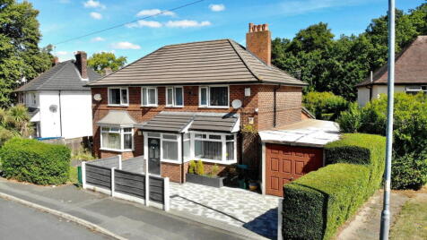 Meliden Crescent, Wythenshawe