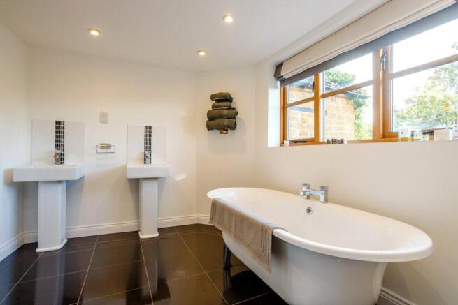 Ensuite Bathroom