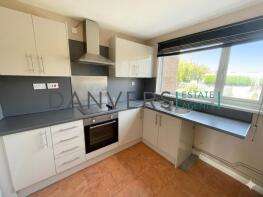20, Green Walk, Leicester LE3 6SE