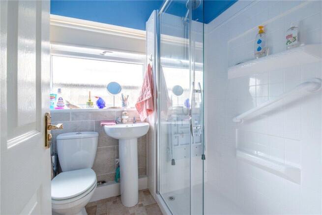 2 bed Bungalow for sale Image 12