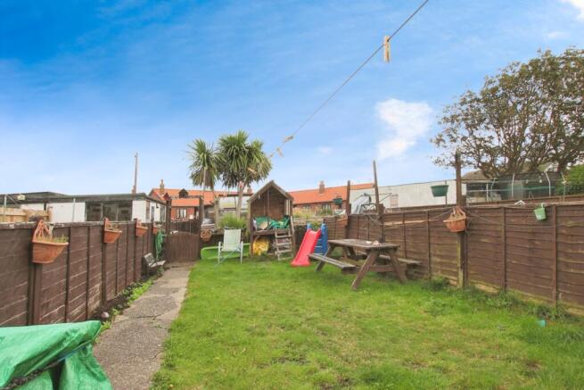 2 bed Terraced for sale Image 9