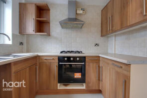 60, Hobkirk Drive, Derby DE24 3DT