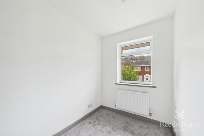 3 bed Terraced to rent Image 12