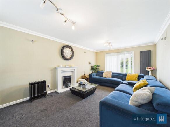 Crestwood Close, Bradford, West Yorkshire, BD5 photo 2