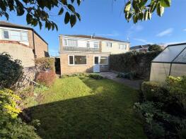 10, Elmwood Close, Middlesbrough TS9 5HX