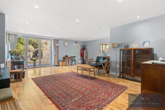 Temple Road 12 MV-10.jpg