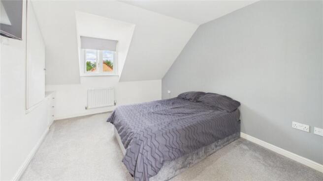 3 bed Semi-Detached for sale Image 9