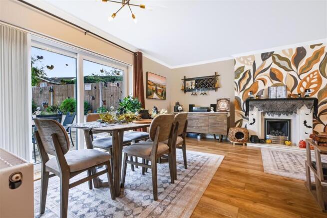 Alcester Road, Hollywood photo 4