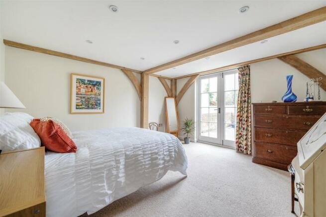 family room / bedroom 5.jpg