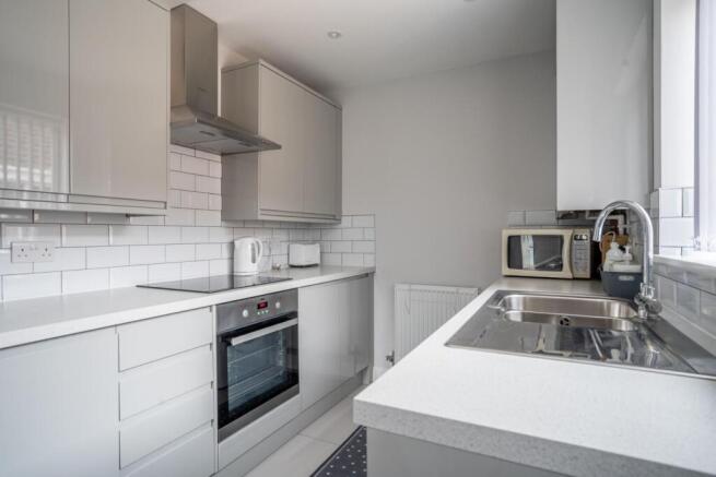 2 bed Bungalow for sale Image 5