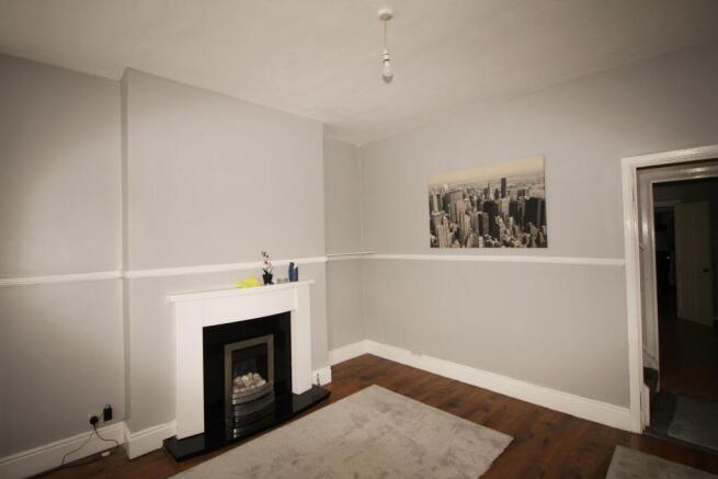 3 bed End of Terrace to rent Image 5