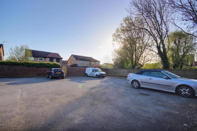1 bed Apartment for sale Image 7