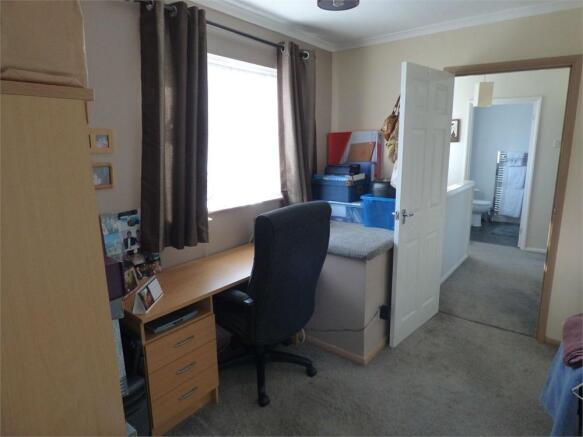 Photo 10