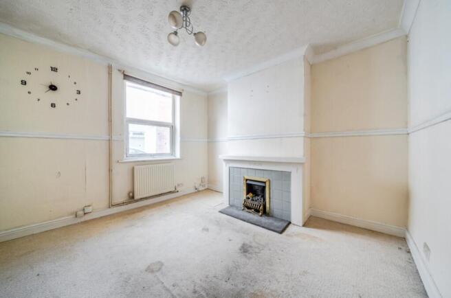 1446708-9-69dfc26e9abfc