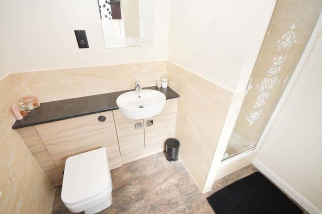 Ensuite