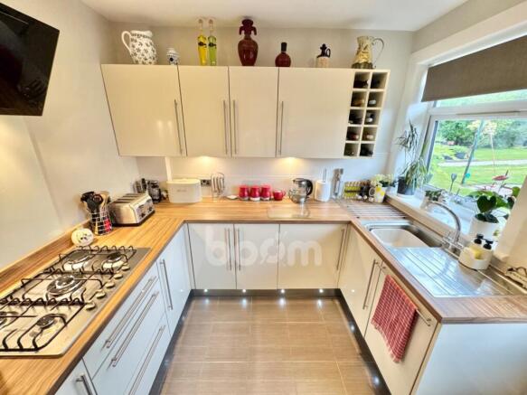 AULDLEA ROAD, BEITH KITCHEN PIC