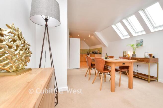 Kitchen / Lounge / Diner