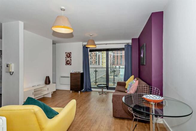 8663969-interior03-800.jpg