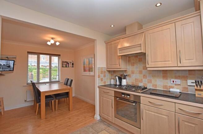 Kitchen/Dining Room
