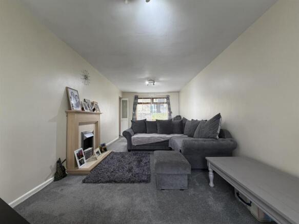 3 bed House for sale Image 9