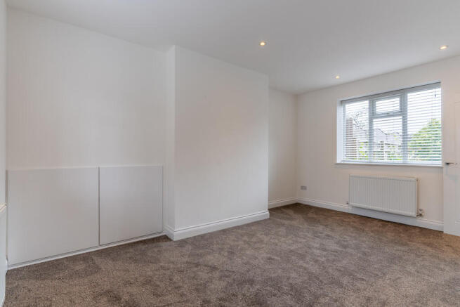 5 Egerton Square-...