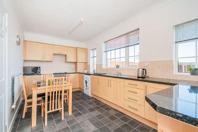 Kitchen/breakfast ro
