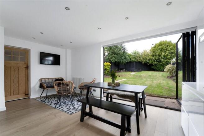 Dorchester Road, Western Park, Leicester, LE3 photo 2