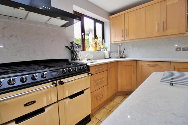 close in kitchen