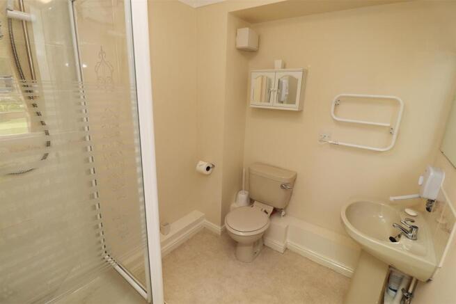 Guest Suite Shower Room