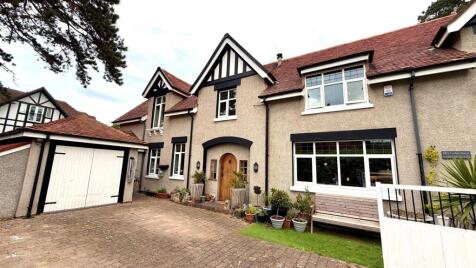 Bryn Y Bia Close, Craigside, Llandudno