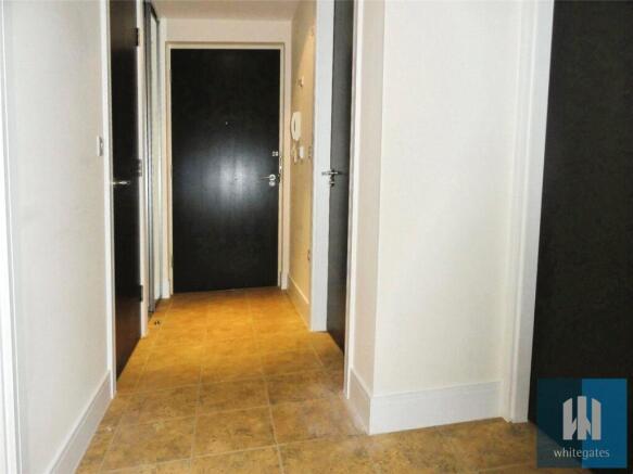 2 bed Apartment for sale Image 6
