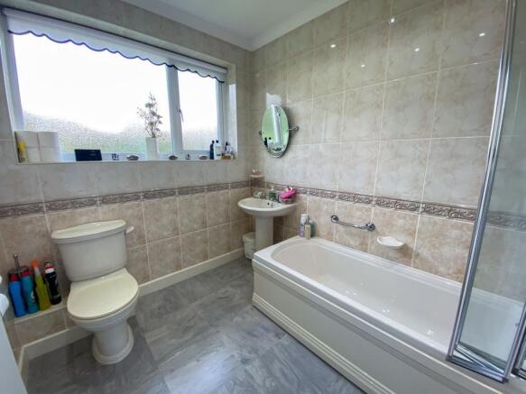 Photo 15