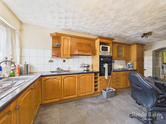 3 bed Bungalow for sale Image 5