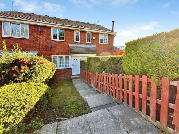 2 bed Terraced for sale in beeston