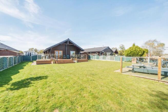 REAR OF THE PROPERTY.jpg