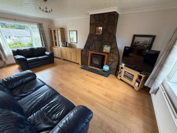 Rassau Road, Rassau, Ebbw Vale, Blaenau Gwent, NP23 5SH photo 4