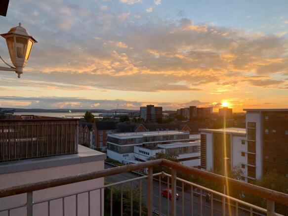 6, 14 Avenel Way sunset.jpg