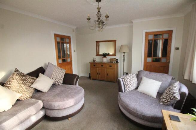 3 bed Town House for sale Image 11