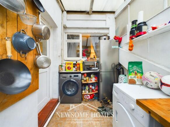Utility Room/ Porch