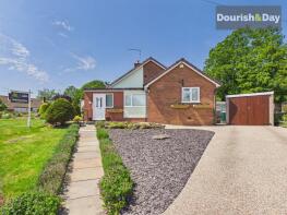 32, Summerhill Gardens, Market Drayton TF9 1BQ