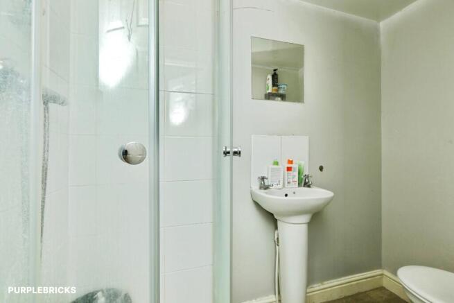 5 bed House Share for sale Image 10