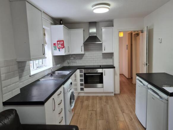 Kitchen Area- 28 Newmarket Rd