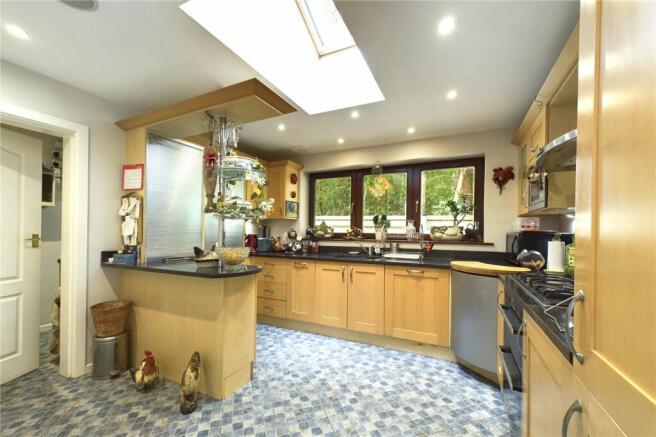 Kitchen/Breakfast Rm