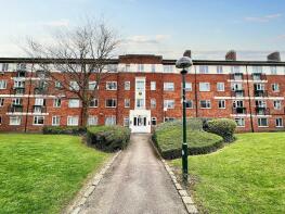 94, Redmires Court, Salford M5 4UT