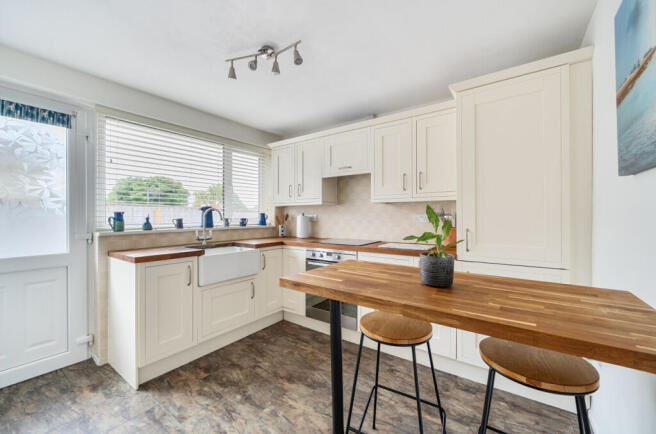 1306387-6-6848359...