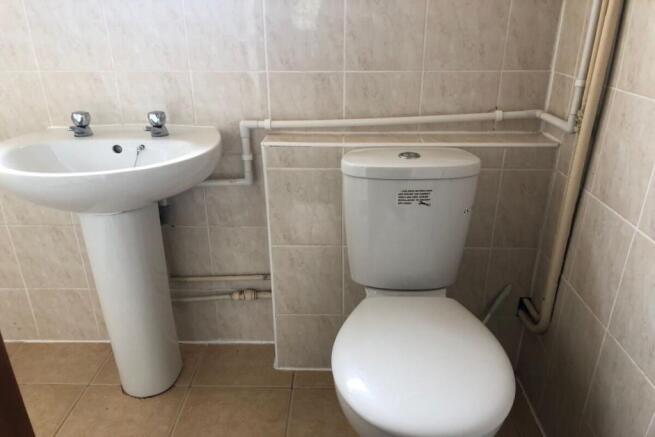 Shower Room / Wc