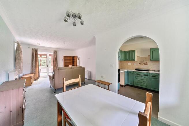 Twmpath Lane, Gobowen, Oswestry. photo 4