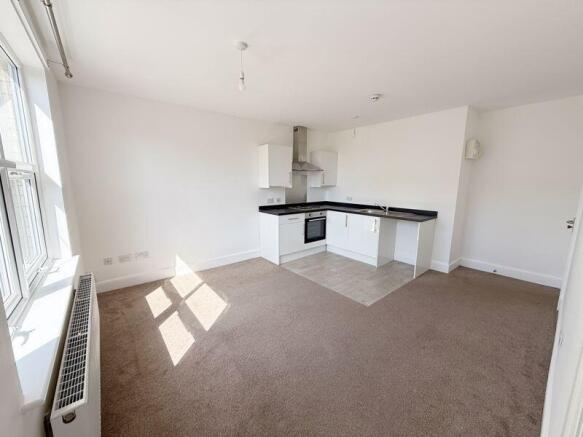 Lounge/Kitchen