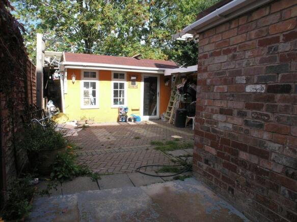 Photo 11