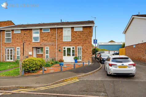 Carew Road, Wallington